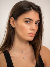 Load image into Gallery viewer, 18K White Gold Diamond Teardrop Earrings
