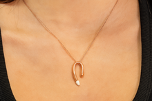 Load image into Gallery viewer, 18K Rose Gold Soft Curve Necklace
