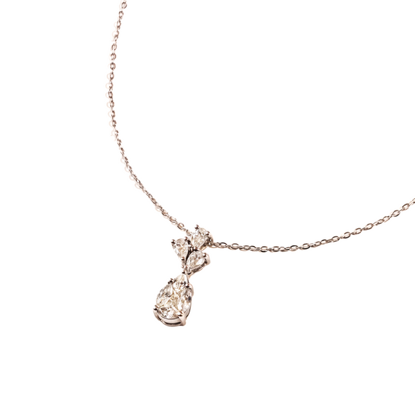 18K White Gold Pendant Necklace with Mixed Diamond Cuts